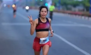 Hà Hậu, Đan Quyết thắng giải VnExpress Runners Of The Year 2024 Hà Hậu, Đan Quyết thắng giải VnExpress Runners Of The Year 2024
