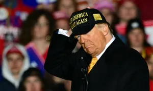 Ông Trump muốn chặn công bố báo cáo về bê bối tài liệu mật Ông Trump muốn chặn công bố báo cáo về bê bối tài liệu mật