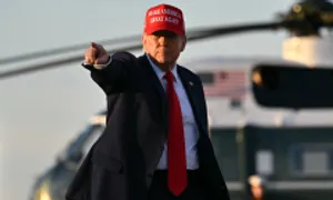 Ông Trump mời nông dân 'mất đất' ở Nam Phi tới Mỹ định cư Ông Trump mời nông dân 'mất đất' ở Nam Phi tới Mỹ định cư