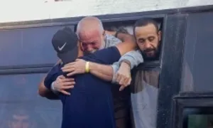 Nước mắt ngày tự do của những tù nhân Palestine Nước mắt ngày tự do của những tù nhân Palestine